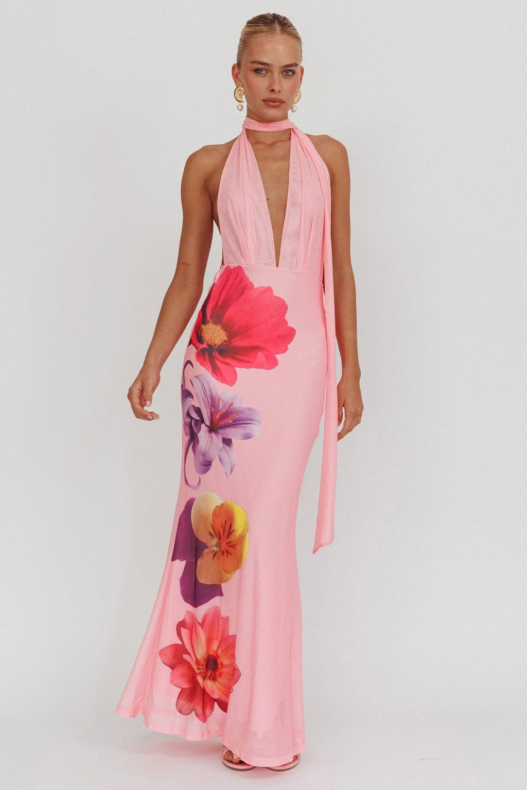 Maxikleid mit Neckholder und offenem Rücken