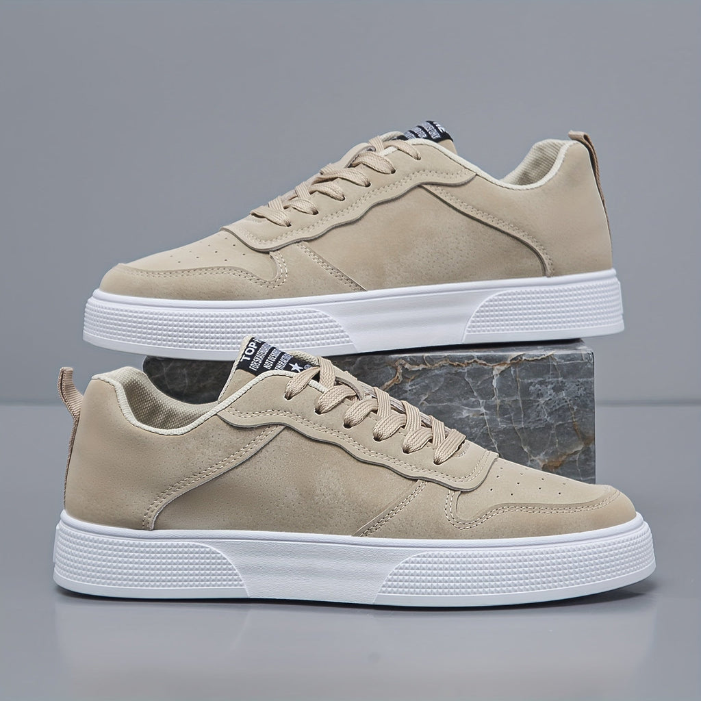 Herren Sneaker mit niedrigem Schaft – Bequem und haltbar mit weißer PVC-Sohle