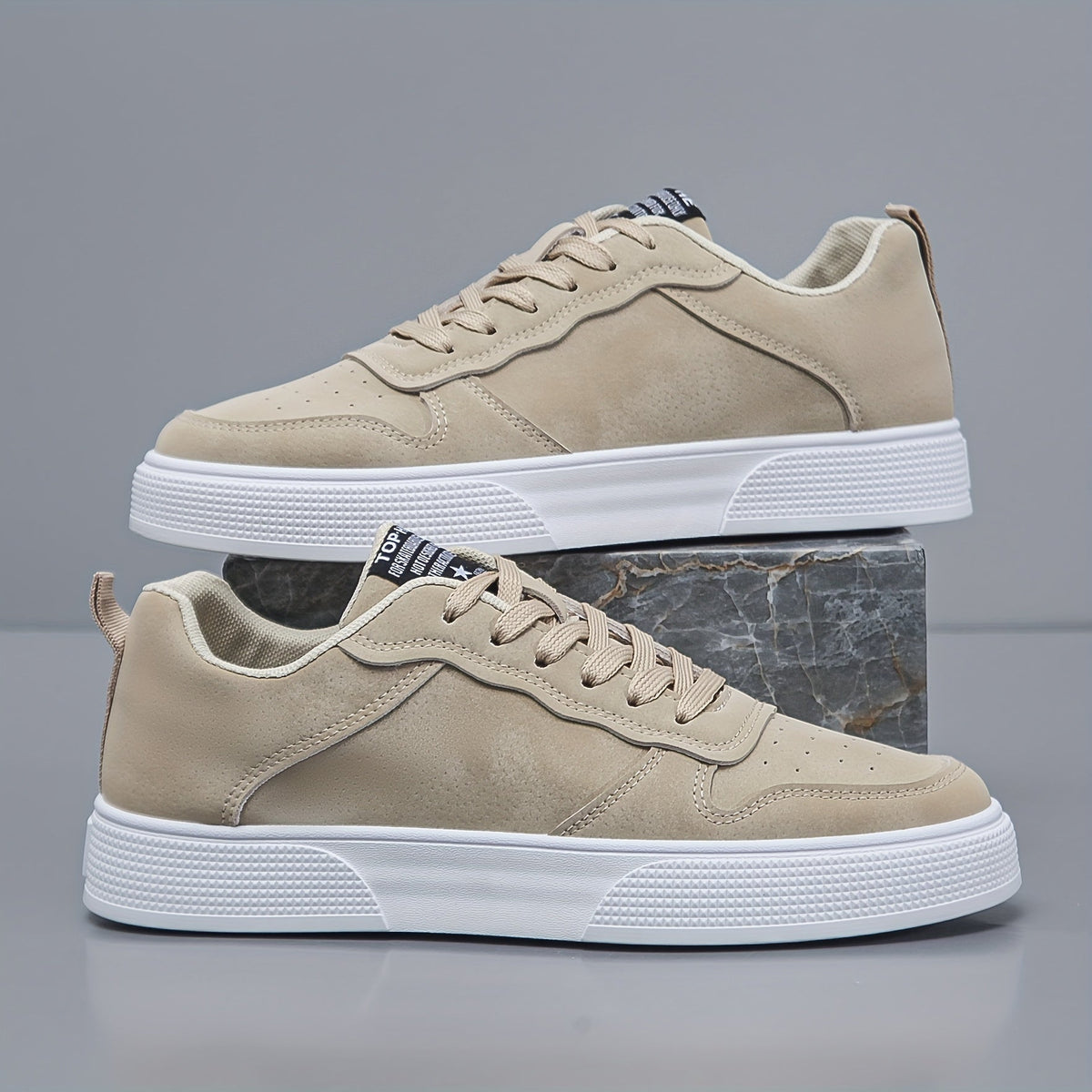 Herren Sneaker mit niedrigem Schaft – Bequem und haltbar mit weißer PVC-Sohle