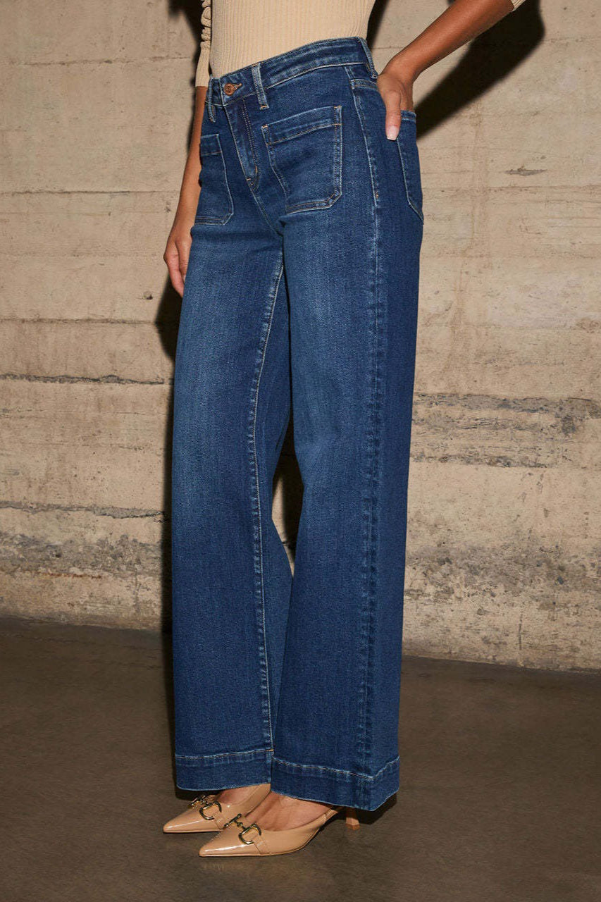 Jeans mit weitem Bein und hoher Taille in Schwarz