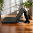 Tragbare Dreifach-Yogamatte mit dicker Polsterung, rutschfester PU-Oberfläche sowie Griff