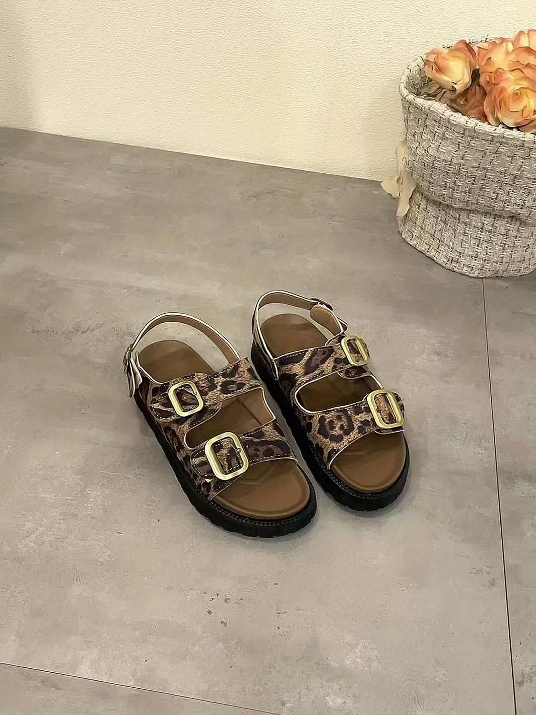 Modische Damen Plateau Sandalen mit Leopardenmuster – Komfort sowie Stil in Einem