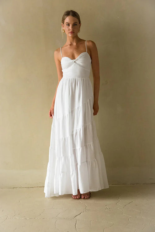 Donna – Maxikleid mit Volants und Smok-Einsatz