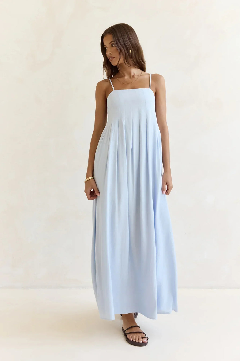 Highrise – Maxikleid mit Falten
