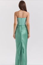Trägerloses Maxikleid in Grün