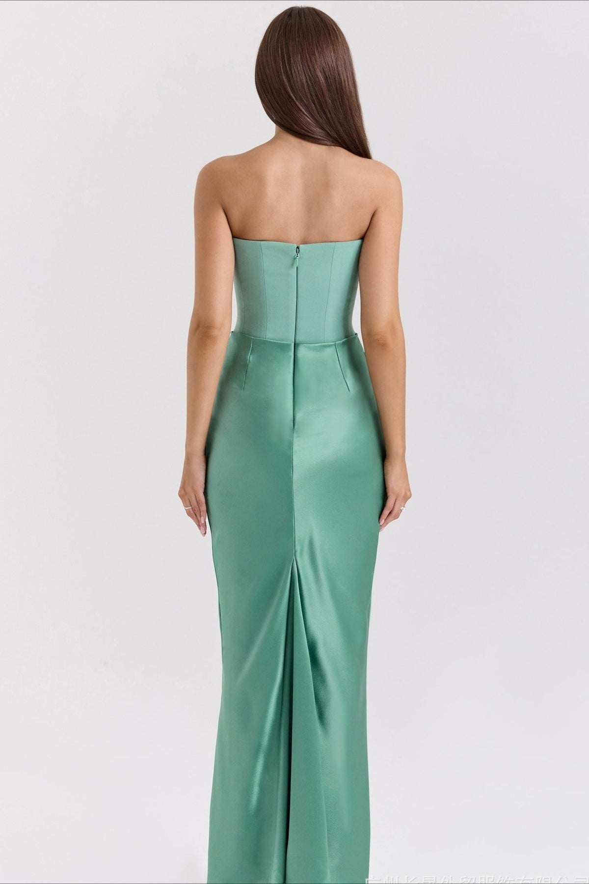 Trägerloses Maxikleid in Grün