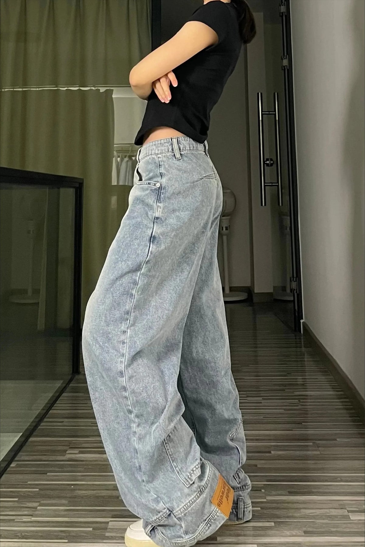 Locker geschnittene Jeans mit Taschen