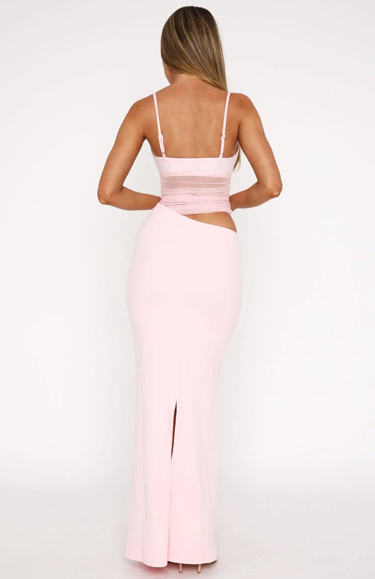 Lure – Maxikleid mit offenem Rücken und Beinschlitz