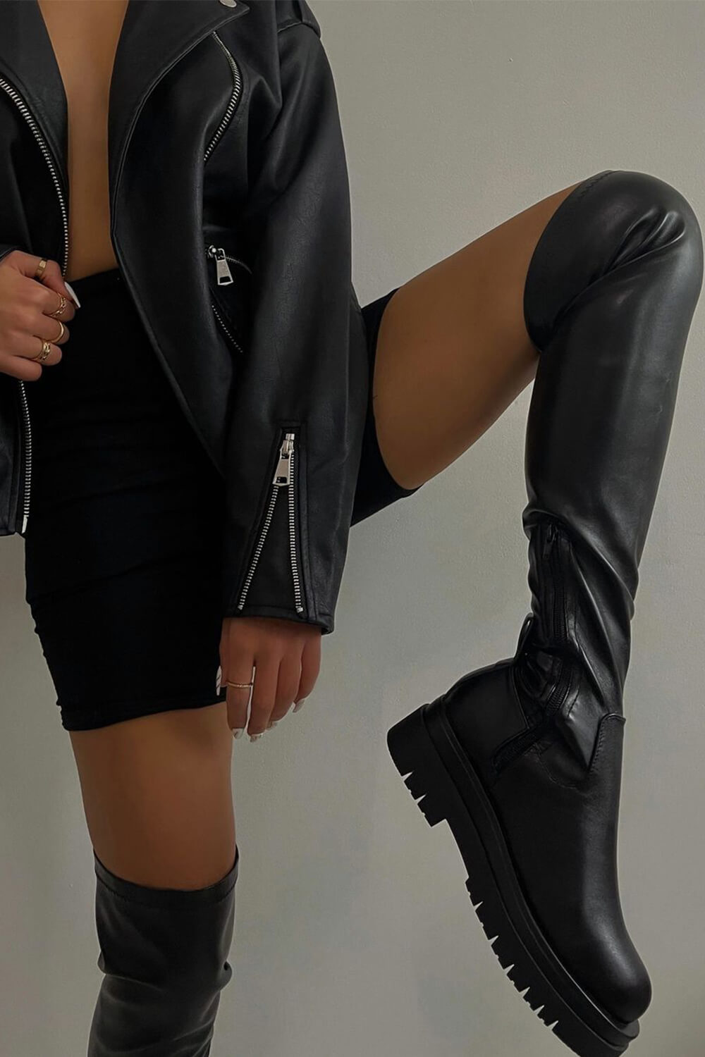 Overknee-Stiefel in Lederoptik
