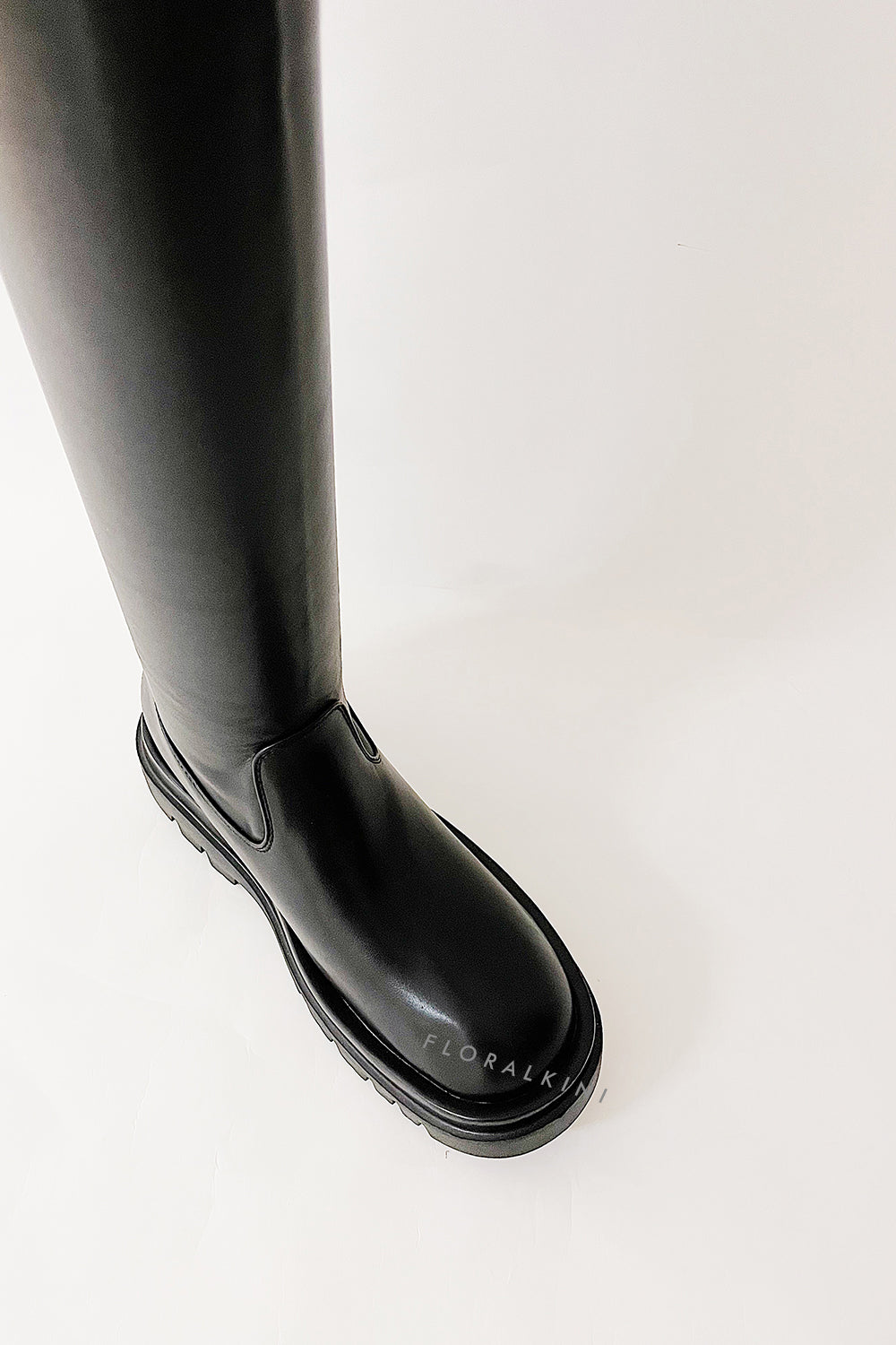 Overknee-Stiefel in Lederoptik