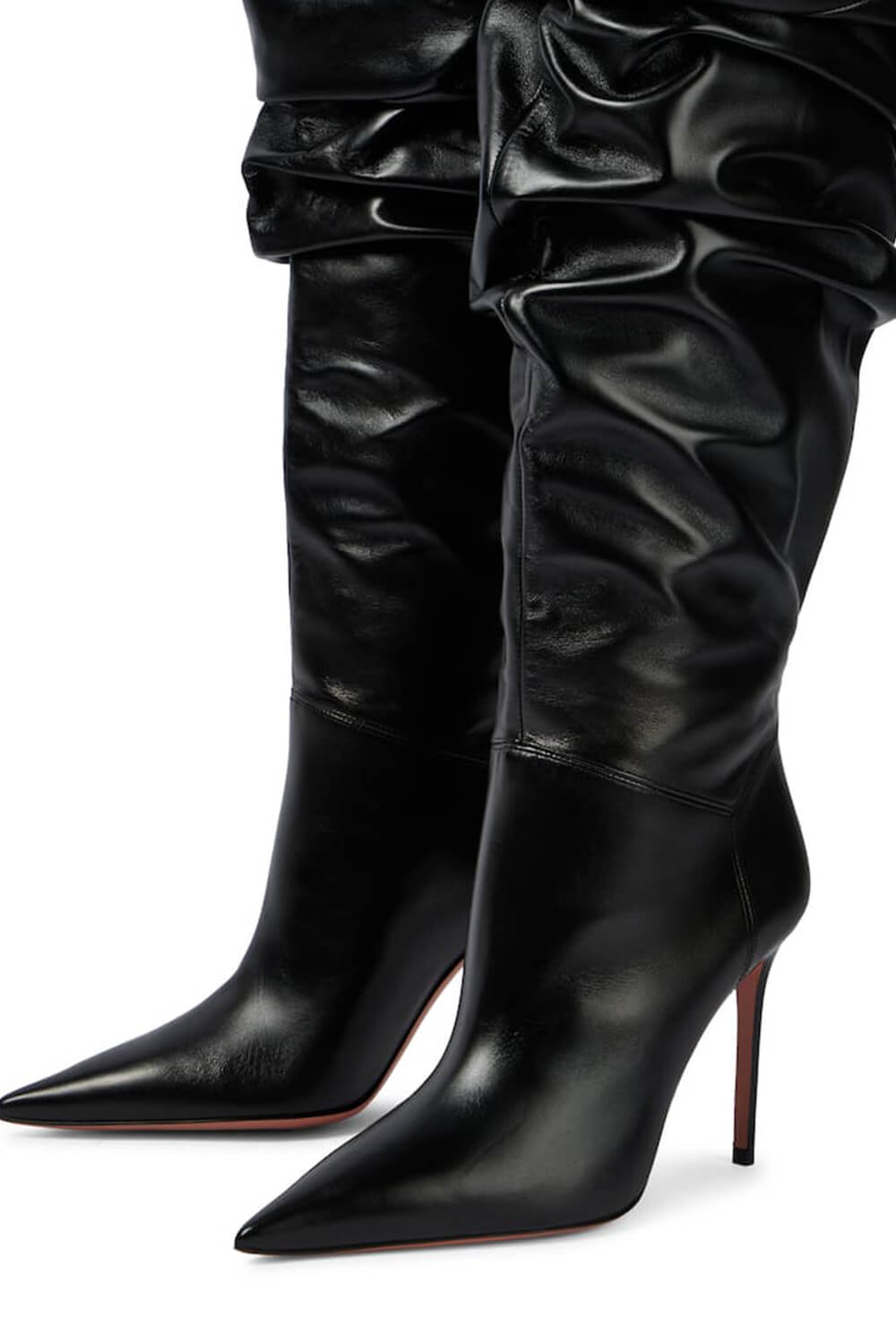 Overknee-Stiefel mit Raffung und spitzer Zehenpartie