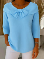 Damenpullover mit Schleife