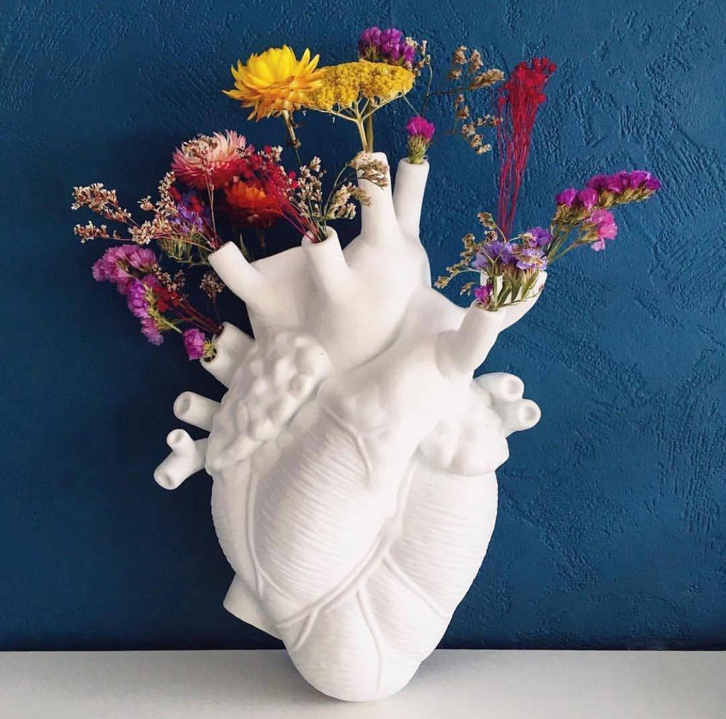 Kreative Herzform Vase – Künstlerisch und Elegant für Jedes Interieur
