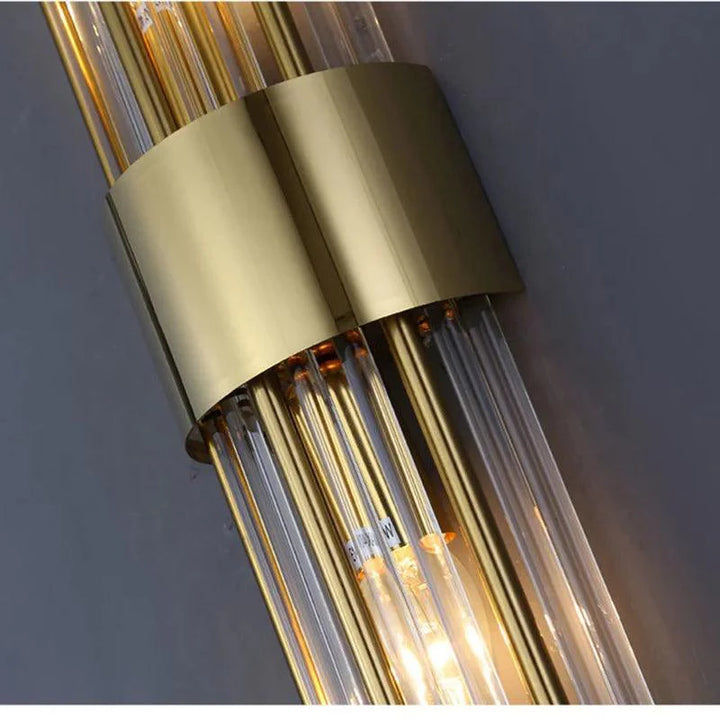 Celestia Wandlampe: Luxuriöses Kristalldesign für stilvolle Interieurs