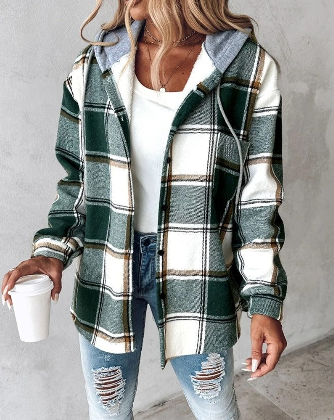 Wanderer Flanellhemdjacke – Komfort und Stil für den Alltag