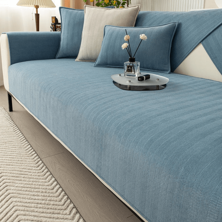 SoftFit Sofaüberzug – Schütze dein Sofa vor täglicher Abnutzung, Flecken sowie Verschüttungen