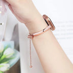 Slim Link Band: Luxuriöses Edelstahl-Armband für die Apple Watch für Damen