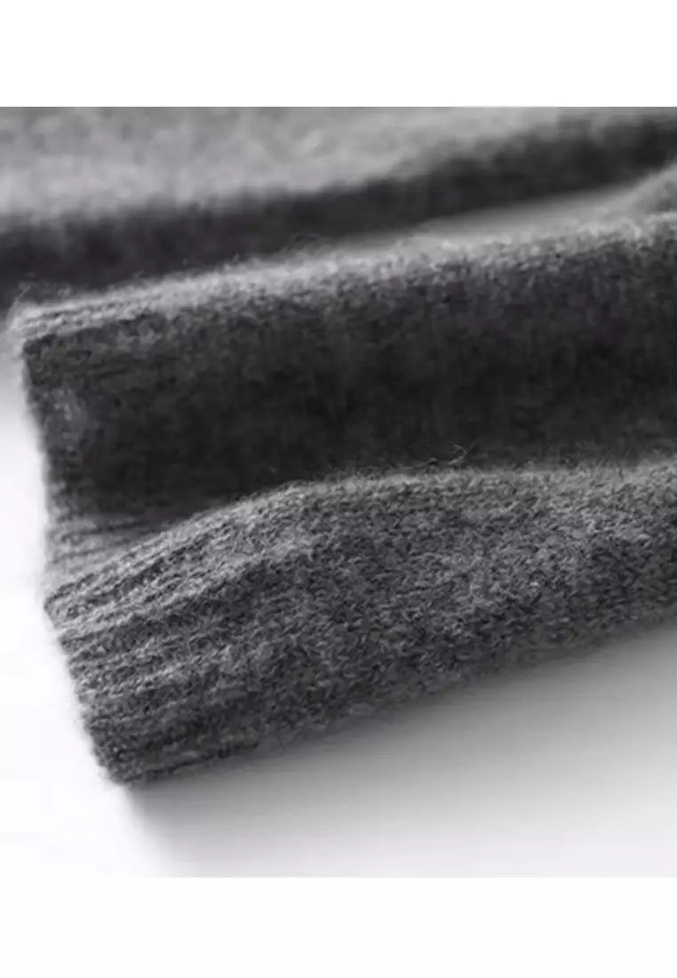 Einfacher Schlichter Pullover Mit Langen Ärmeln