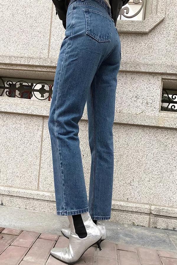 High-Waist Straight-Leg-Jeans