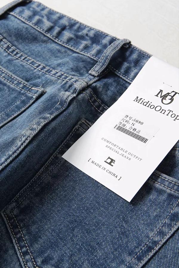 High-Waist Straight-Leg-Jeans